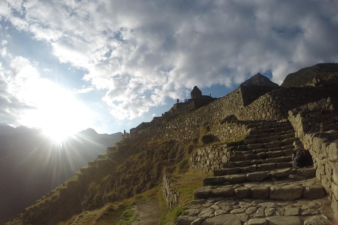 Lares Trek to Machu Picchu: 4-Day Tour - Day four: Machu Picchu before the crowds build
