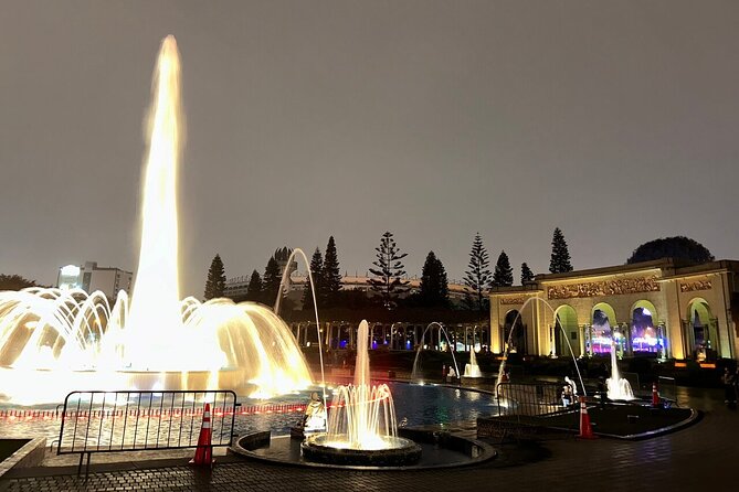 Lima by night including Catacombs & Water Show Tour - A closer look at the $59 price