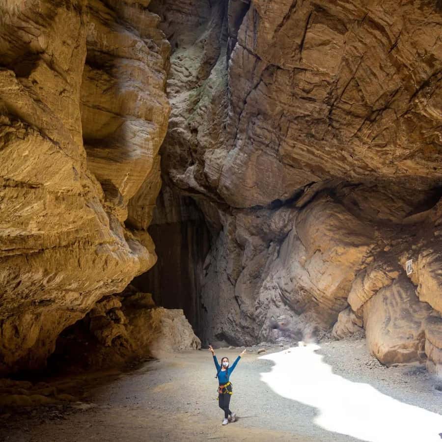 Lima: Cañon de Autisha | Explore the Center of the Earth - The 30-meter rappel is the main thrill