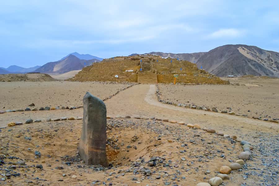 Lima: Caral Full-Day Private Excursion with Meals - Huacho Lunch After the Ruins