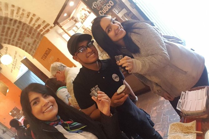 Lima City Tour. Pre-Hispanic, Colonial and Modern Tour. - Lima Cathedral adds art, faith, and Pizarro’s tomb