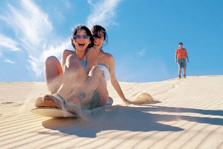 LIMA|| FullDay excursion to the Nazca Lines+Huacachina Oasis - Language, Group Size, and Communication
