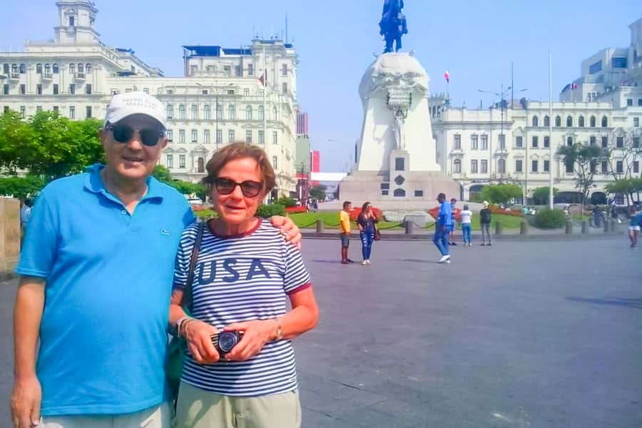 Lima: Historic Downtown, Miraflores & Catacombs Private Tour - Who should book this four-hour route