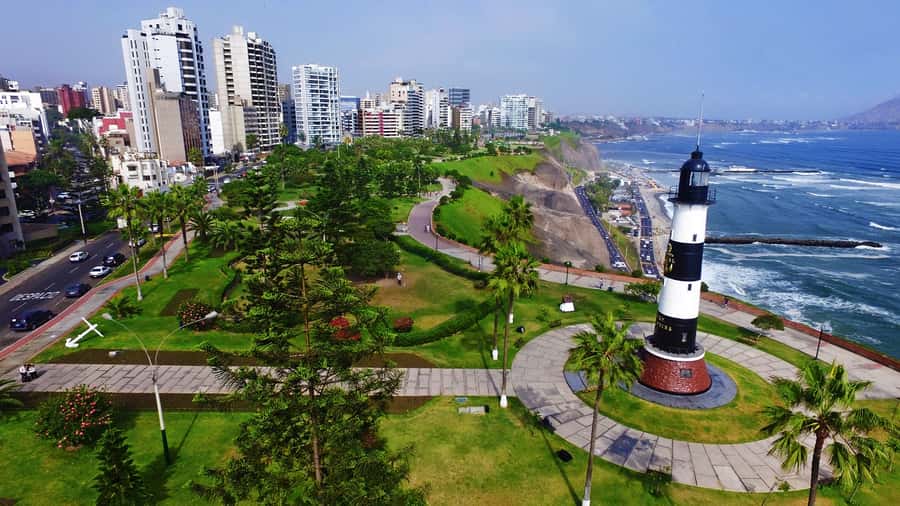 Lima: Historical, Colonial, and Modern City Tour - Why this tour works as a first morning in Lima