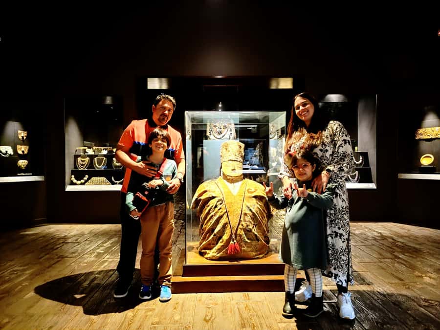 Lima: Larco Museum Entry Ticket & Guided Tour with Pickup - Key points to know before booking