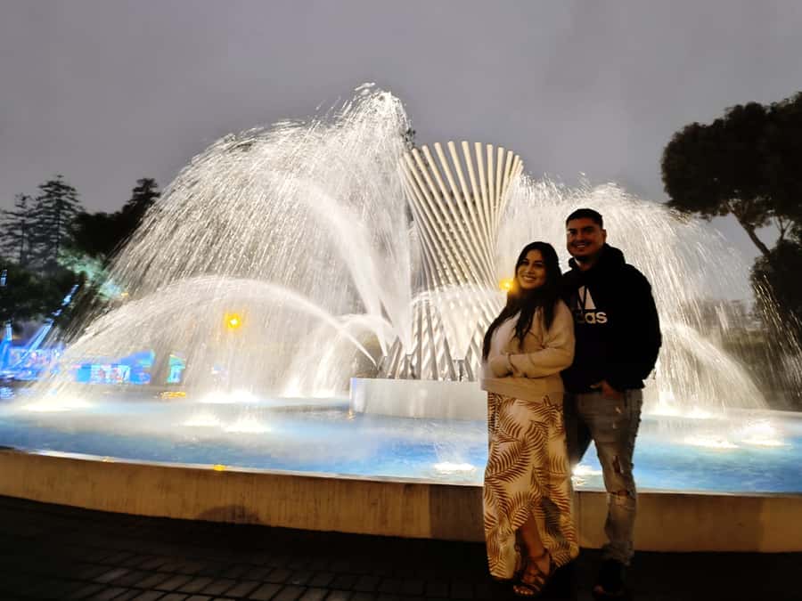 Lima: Magic Water Circuit Light Show Tour - Walking Through the Smaller Fountains