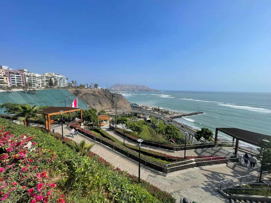 Lima: Miraflores & Barranco Guided Bike Tour - Starting on Larco Avenue in Miraflores