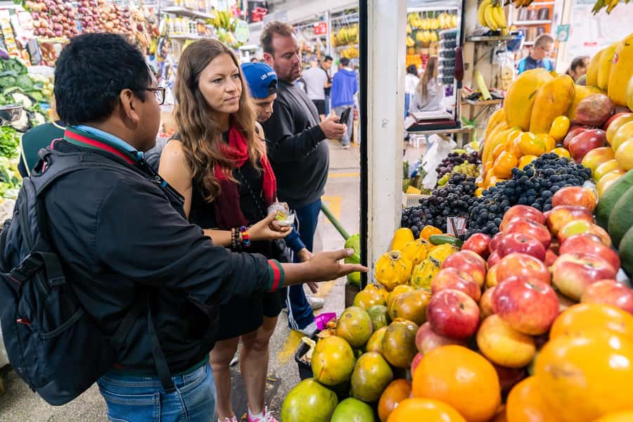 Lima: Miraflores Trending Flavors Half-Day Walking Tour - Reading Lima through Mercado Nº 1 de Surquillo