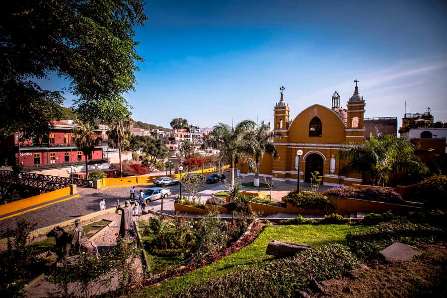 Lima: Pachacamac Ruins & Barranco Half-Day Guided Tour - Key points at a glance