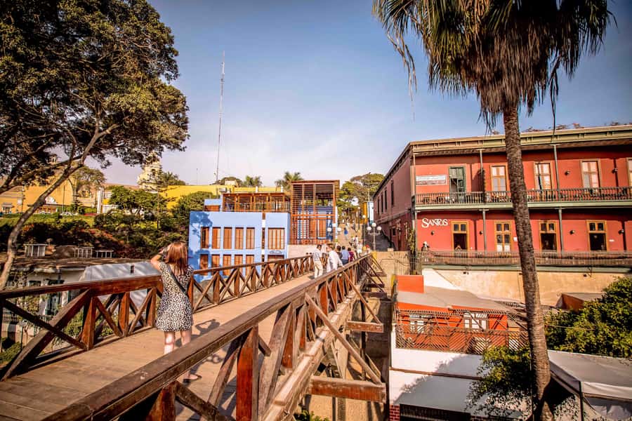 Lima: Pachacamac Ruins & Barranco Half-Day Guided Tour - Why Pachacamac matters beyond the Inca