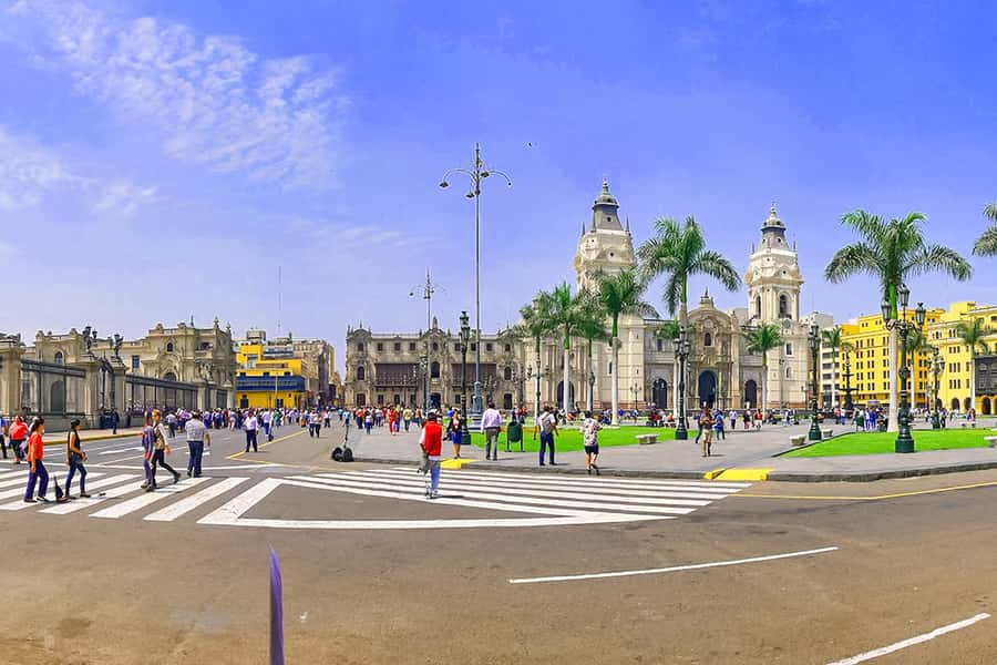 Lima: Private Classic City Tour - Entering Lima’s Historical Center