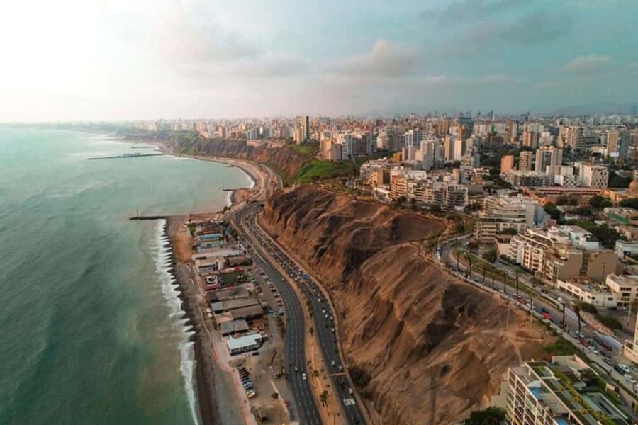Lima: Private Custom Walking Tour With A Local Guide - Historic buildings and colonial architecture