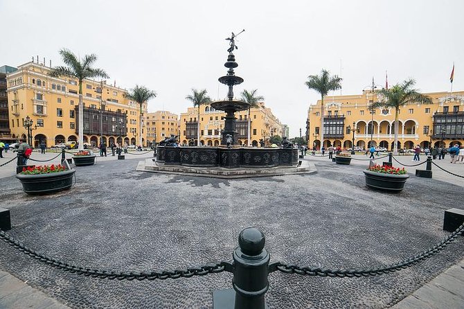 Lima's Vibrant Heritage: Exploring the City's Landmarks Half-day - Santo Domingo Convent and the lives of Lima’s saints