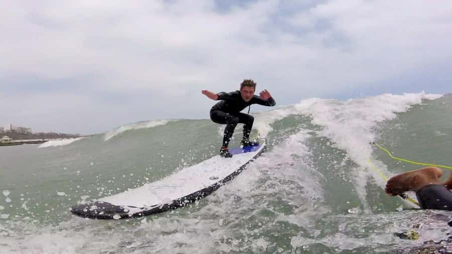 Lima: Surf Like a Pro at Makaha Beach in Miraflores! - Why small groups matter at Makaha