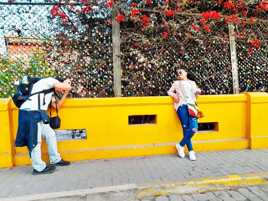 Lima: Tour in Miraflores, San Isidro, Barranco & Chorrillos - Transport, timing, and the value of a small group