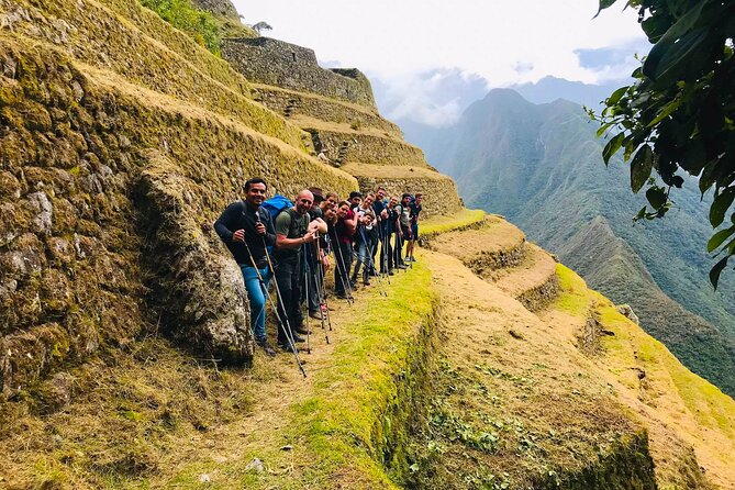 Luxury Inca Trail to Machu Picchu in 4 Days - The guides, porters, and food team