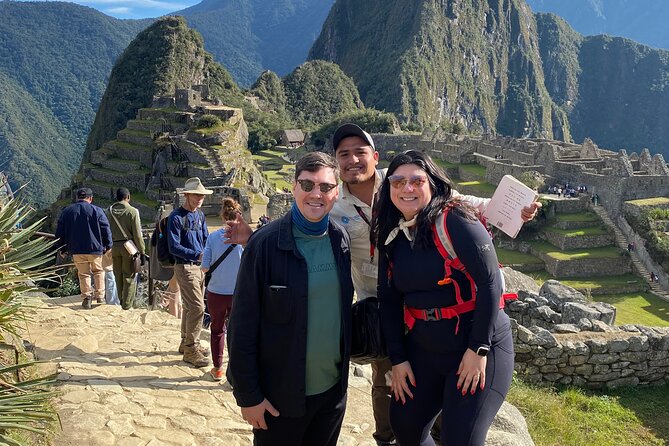 Machu Picchu 1 Day from Cusco - The train from Ollantaytambo to Aguas Calientes