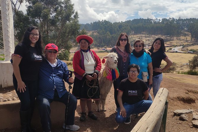 Machu Picchu 1 Day Tour - Vista Dome Train - ALL INCLUSIVE - The guide and the human side of the day