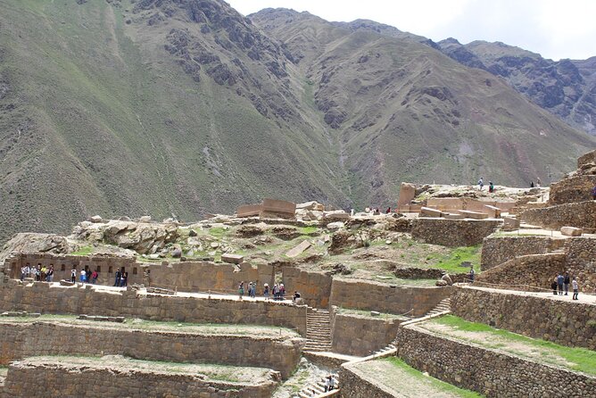 Machu Picchu and Sacred Valley 2 Day Tour - Pisac: viewpoints, terraces, and market time