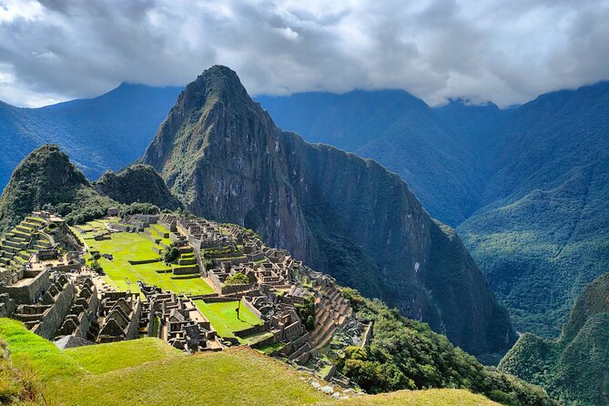 Machu Picchu and Sacred Valley 2 Day Tour - The train to Aguas Calientes and the overnight stay