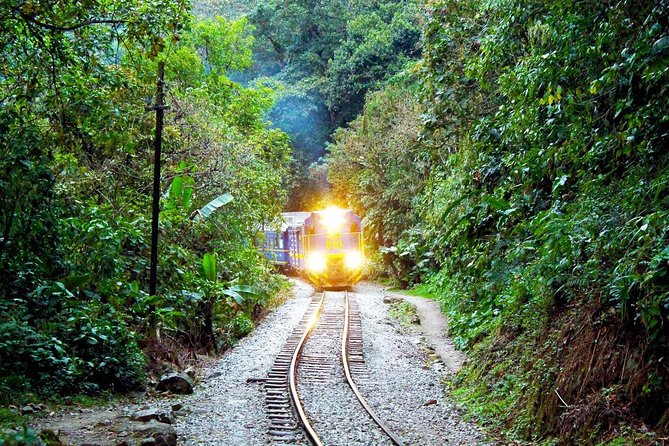 Machu Picchu By Car 2 Days (All Inclusive) - Hidroeléctrica to Aguas Calientes on foot