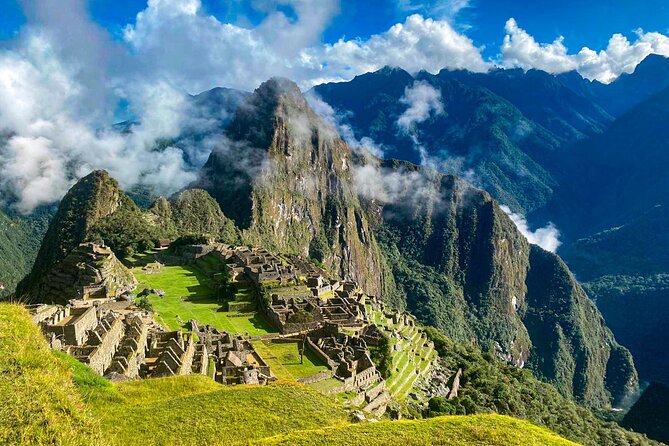 Machu Picchu Circuit 2 by Panoramic Train 2Day/1Night in Private - Returning by train and road to Cusco