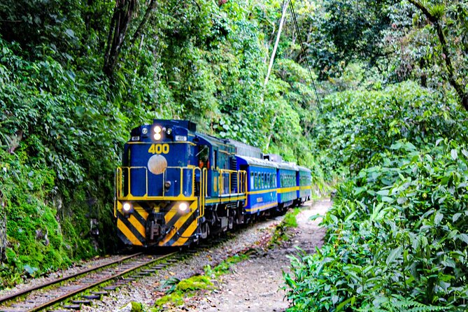 Machu Picchu Circuit 2 by Panoramic Train 2Day/1Night in Private - Leaving Cusco for Ollantaytambo