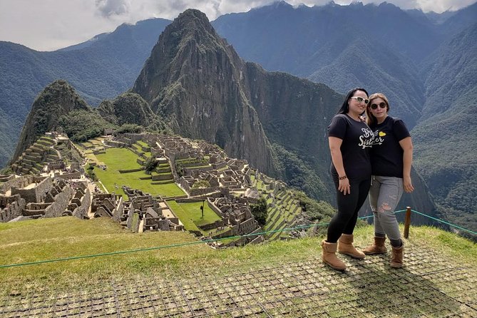 Machu Picchu Day Trip from Cusco – Full-Day Tour - The Ollantaytambo station handoff