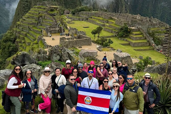 Machu Picchu EN 1 Day Tour from Cusco Private Service - The return through Ollantaytambo to Cusco