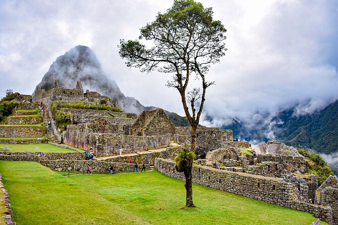 Machu Picchu Full Day from Cusco by Panoramic Train - The most important detail: your Machu Picchu circuit