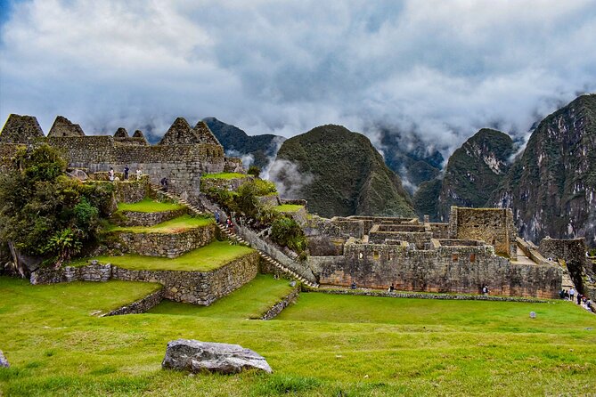 Machu Picchu Full Day from Cusco by Panoramic Train - The guided visit and photo opportunities