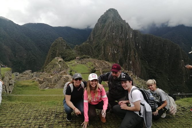 Machu Picchu Full Day the Best Service - Why the private guide changes the visit
