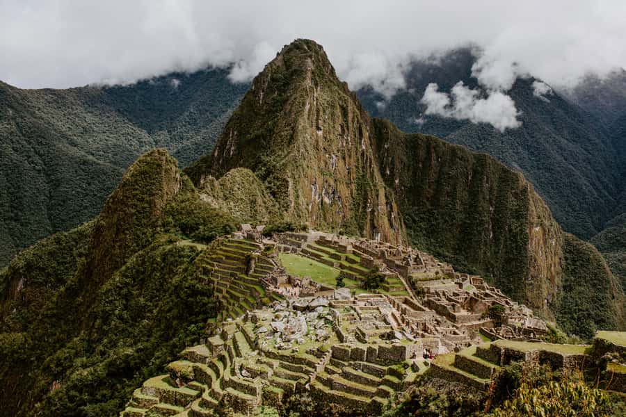 Machu Picchu: Full-Day Tour from Cusco with Optional Lunch - Ollantaytambo to Aguas Calientes by train