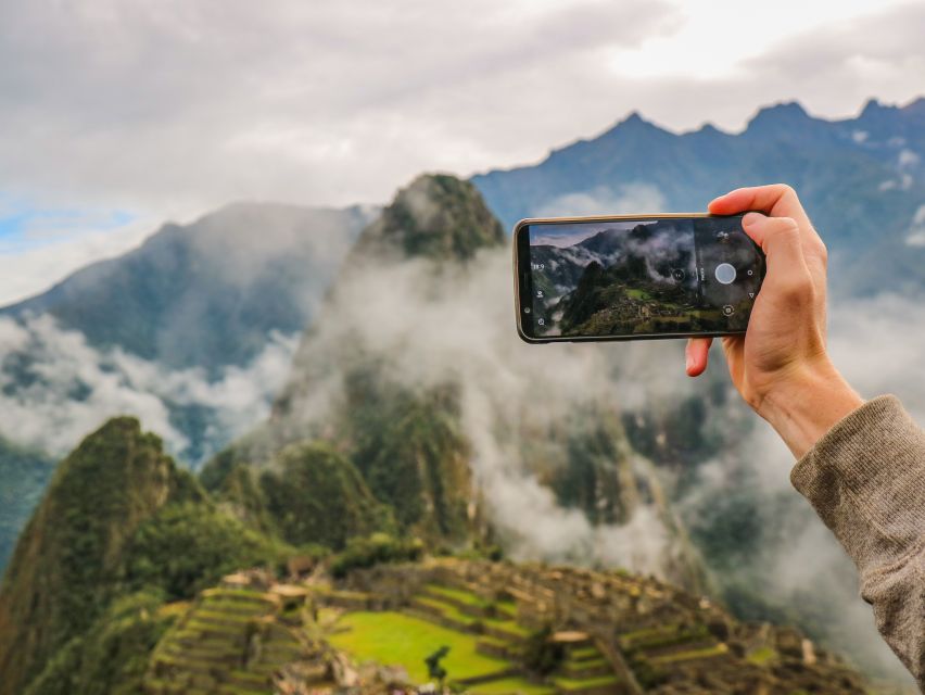 Machu Picchu: Full-Day Tour from Cusco with Optional Lunch - The bus up to the Inca citadel