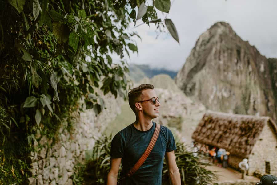 Machu Picchu: Full-Day Tour from Cusco with Optional Lunch - The return train and late arrival in Cusco