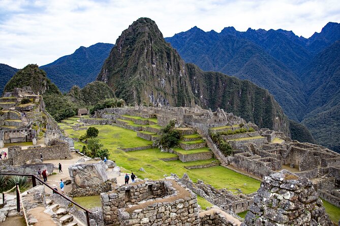 Machu Picchu Full-Day Tour from Cusco with Train, Bus, Tour Guide - The 4:00 a.m. start from Cusco