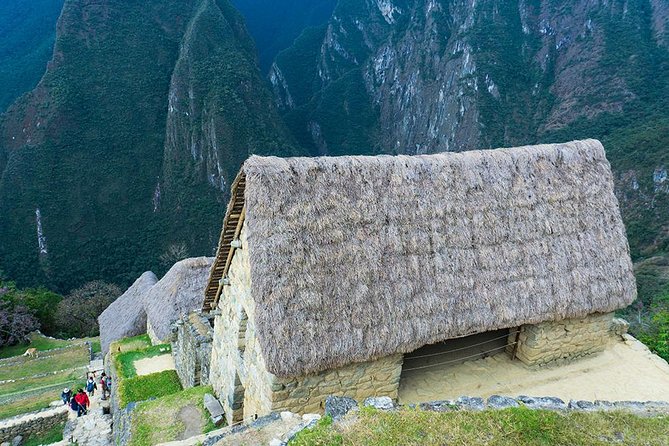 Machu Picchu Full Day Tour / Machu Picchu Day Trip - The 4:00 am departure from central Cusco