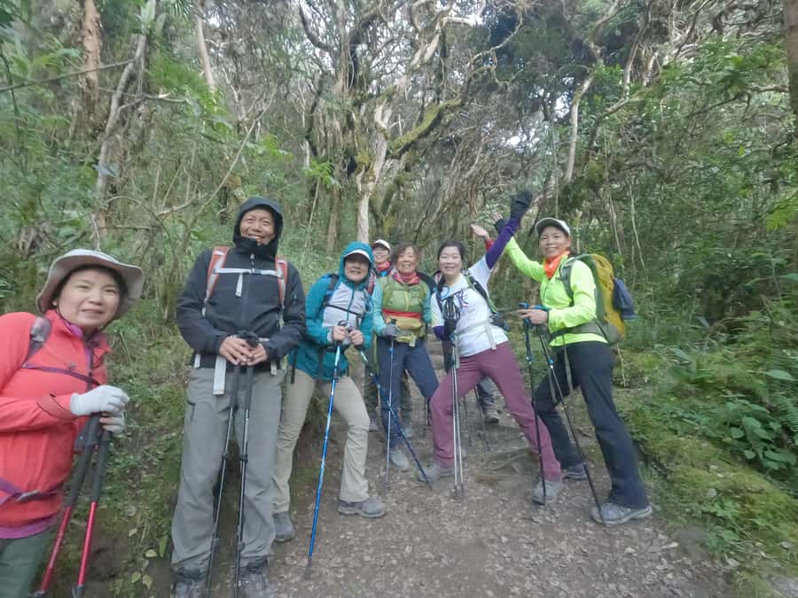 Machu Picchu: Inca Trail 2-Day Overnight Guided Tour - Wiñay Wayna, the archaeological highlight