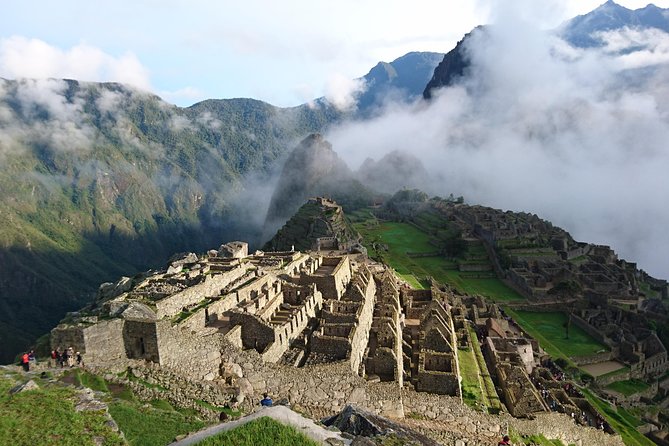 Machu Picchu Premium Full Day tour - Time to explore beyond the guided visit