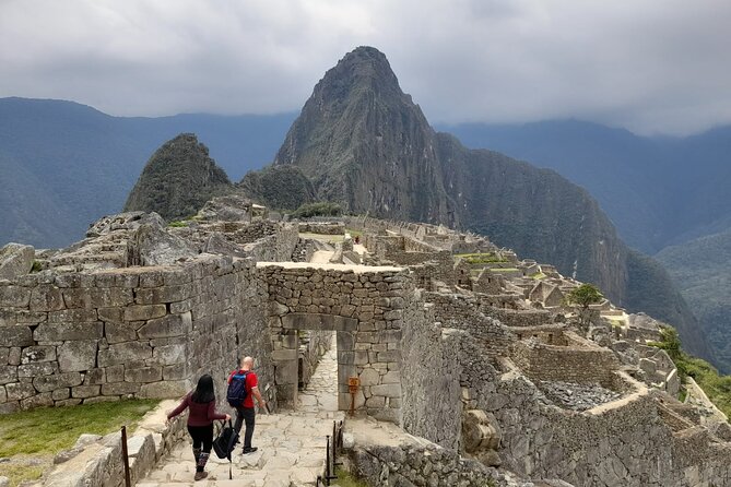 Machu Picchu Private Archaeological and Historical Guided Tour - Walking through Machu Picchu’s farming area