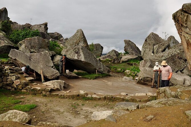 Machu Picchu Private Archaeological and Historical Guided Tour - Plazas, Sacred Rock, and the Temple of the Condor