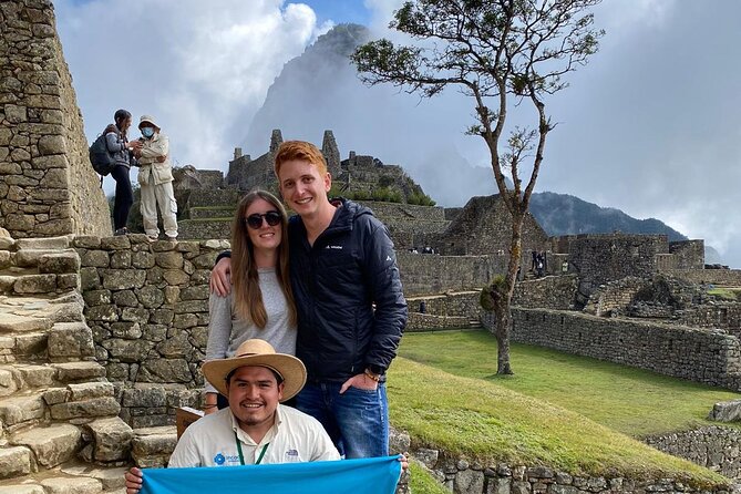 Machu Picchu Private Archaeological and Historical Guided Tour - Meeting in Aguas Calientes