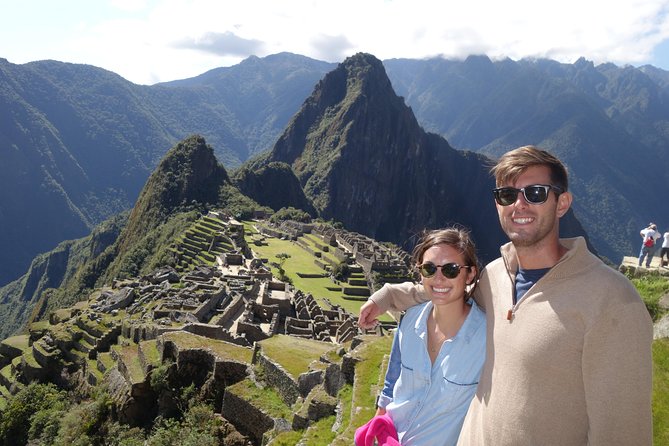 Machu Picchu Private Tour from Aguas Calientes (Tickets included) - Why a private guide changes the Machu Picchu visit