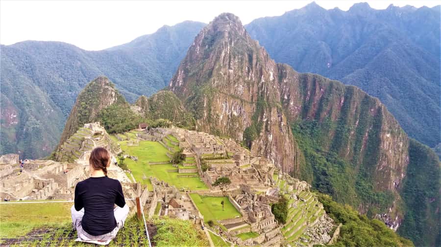 Machu Picchu: Private Tour Guide Service - Passport control and the first viewpoint