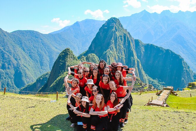 Machu Picchu Ticket, Bus & Private Guide - Language Options - Choosing a circuit and entry time