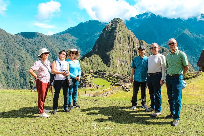 Machu Picchu Ticket, Bus & Private Guide - Language Options - What the return to Aguas Calientes is like