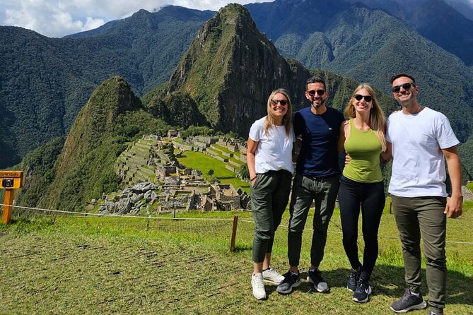 Machu Picchu Tour 01 Day, Departure at 08:00 AM from Cusco - The Ollantaytambo train ride to Aguas Calientes