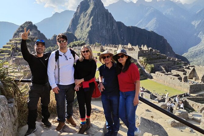 Machu Picchu Tour By Train (2 Days) - Day two: the first bus up to Machu Picchu
