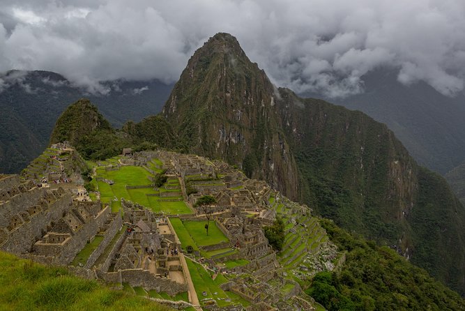 Machu Picchu Tour by Vistadome Panoramic Train from Cusco - The return to Cusco