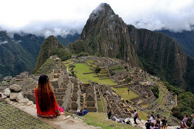 Machu Pichu from Cusco on a full day with Peru Vip - The early ride from Cusco to Ollantaytambo